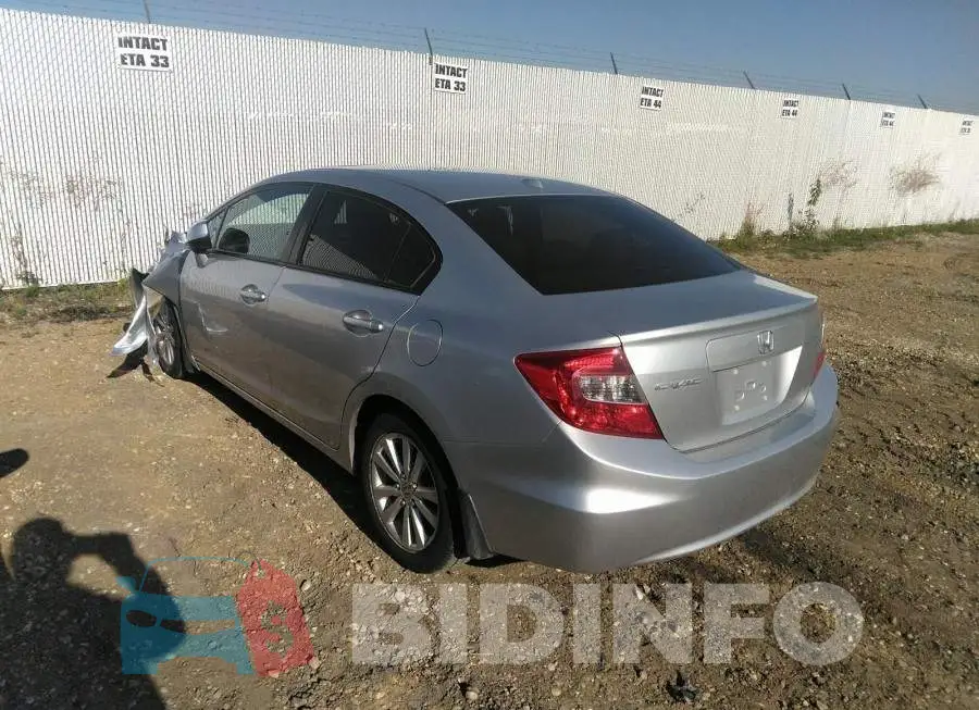2HGFB2F96CH117878 Photo# 3