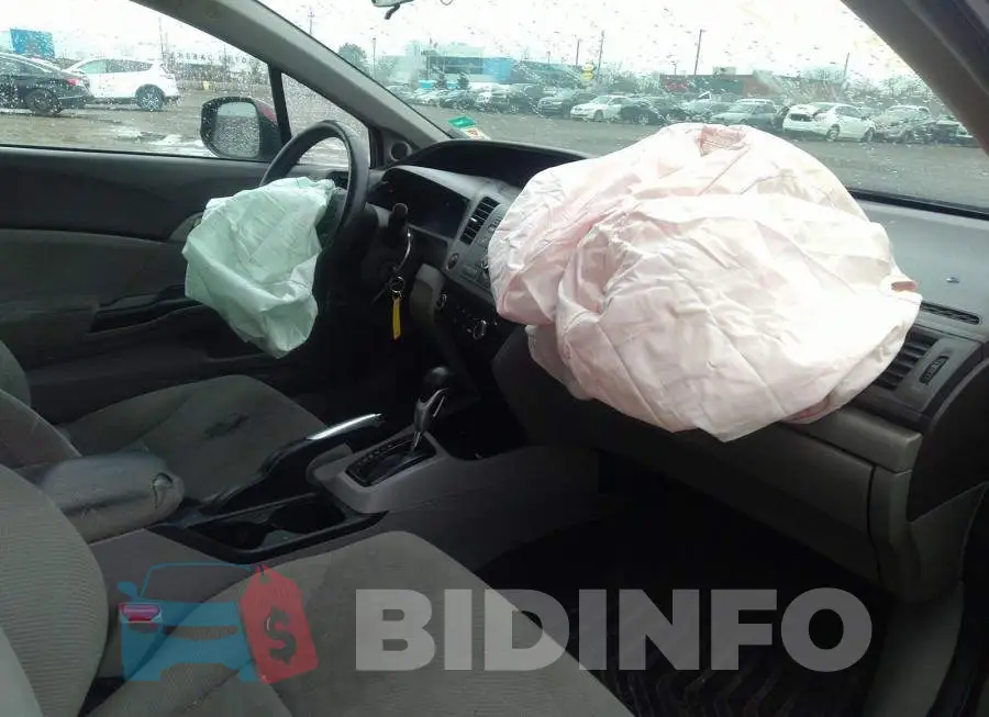 2HGFB2F53CH027987 Photo# 5