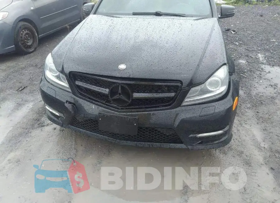 WDDGF8BB7CA733547 Photo# 6