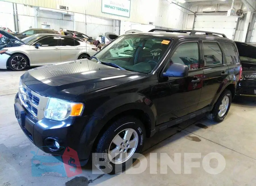 1FMCU0D73BKB49353 Photo# 2