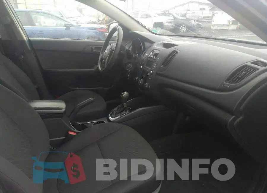 KNAFT4A29B5419296 Photo# 5