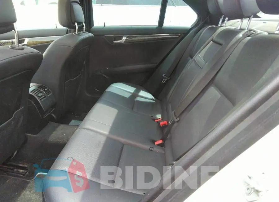 WDDGF8HB3BA508029 Photo# 8