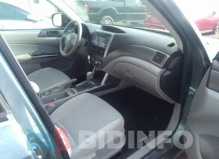 JF2SHCBC2BH708203 Photo# 5