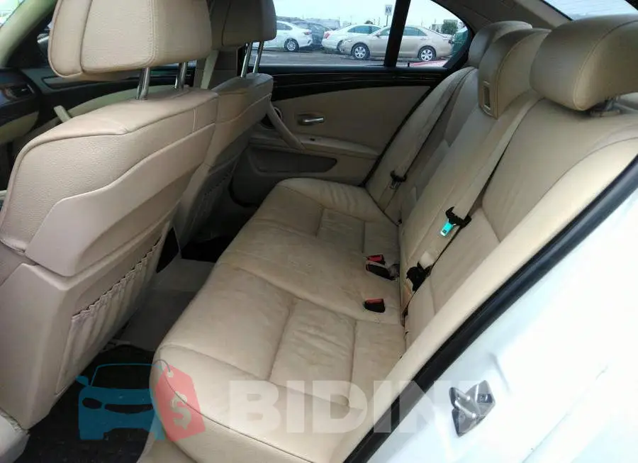 WBANV9C57AC391700 Photo# 8