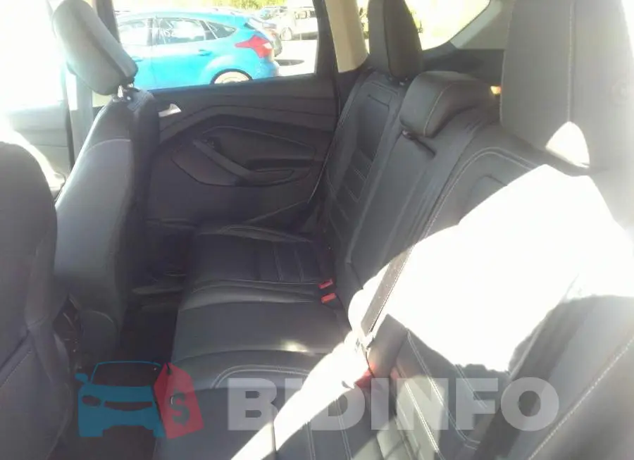 1FMCU9HD9KUB89929 Photo# 8