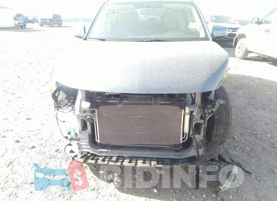 JA4AZ2A30JZ607683 Photo# 6