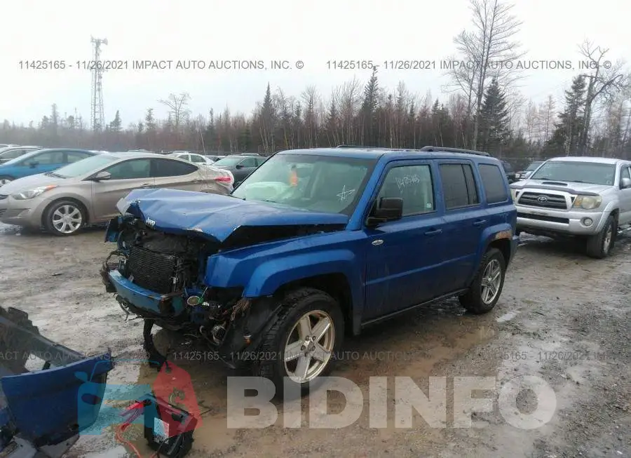 1J4NF2GB5AD512056 Photo# 2