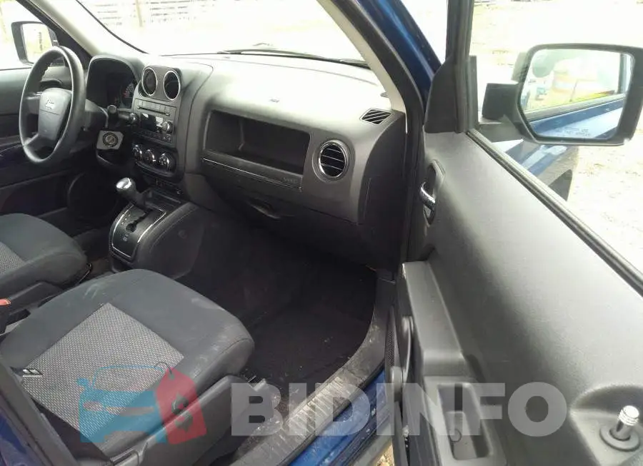 1J4NT2GB1AD582971 Photo# 5