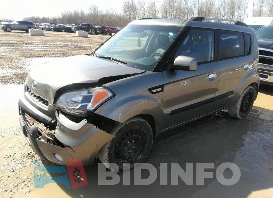 KNDJT2A25A7159435 Photo# 2