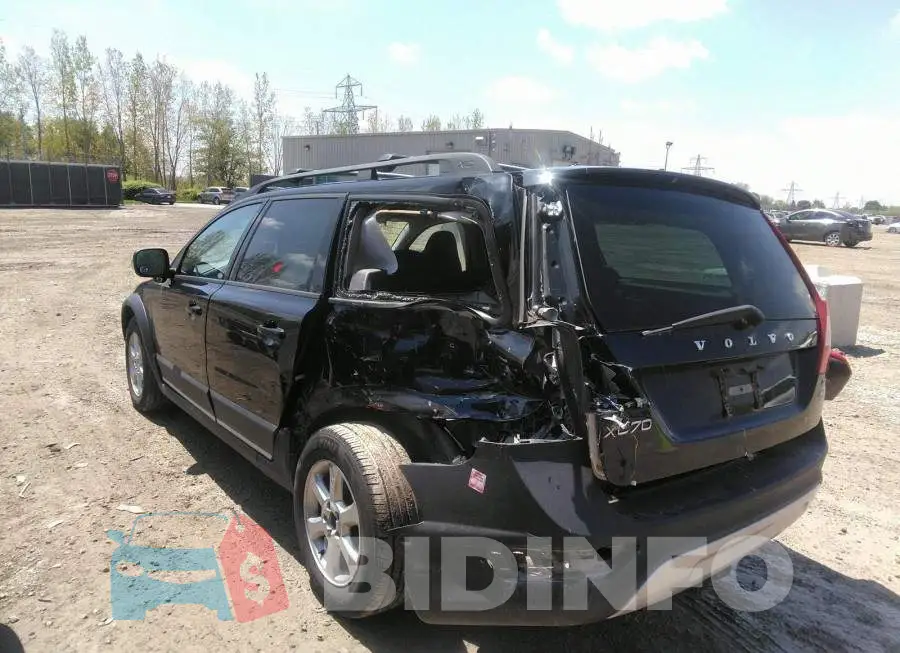 YV4982BZ7A1081434 Photo# 6