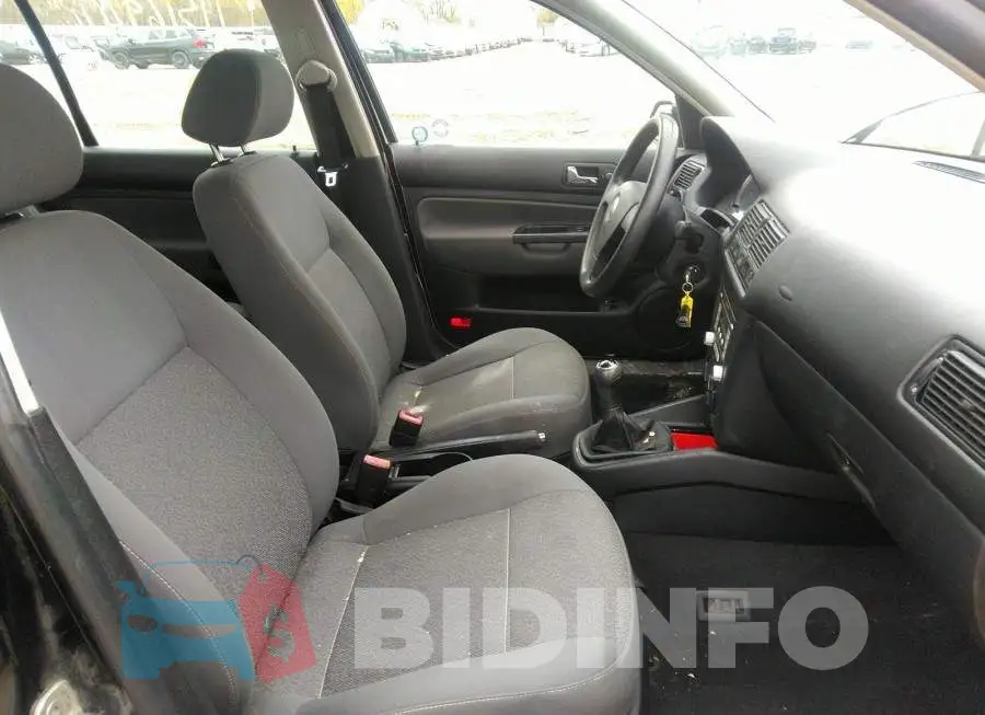 9BWEL4BE4A4000225 Photo# 5