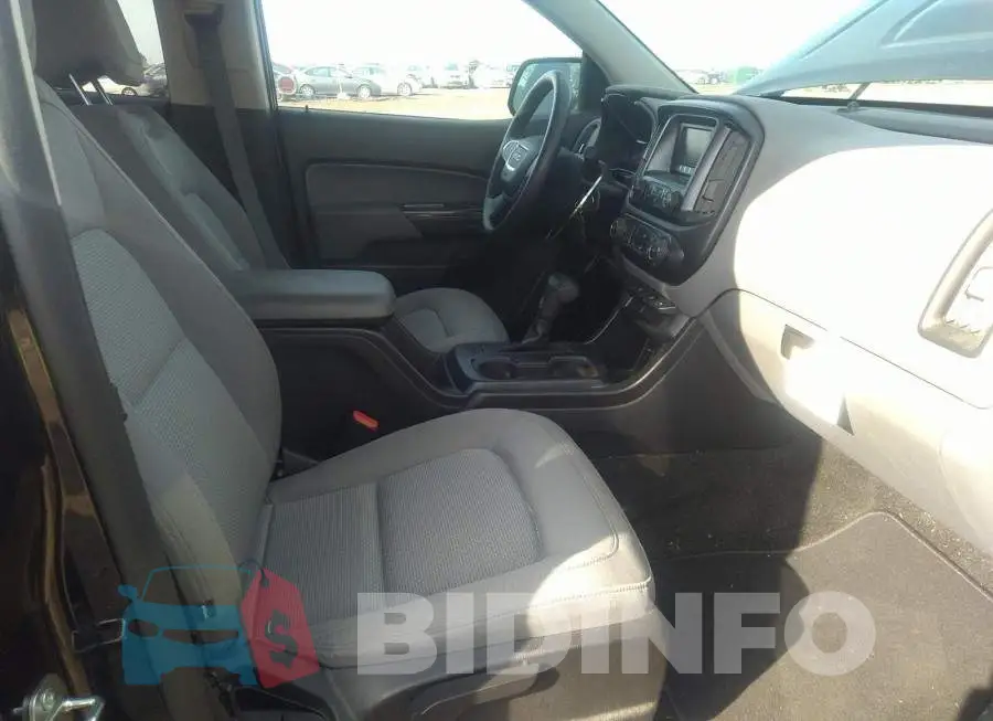 1GTG5BE3XG1320199 Photo# 5