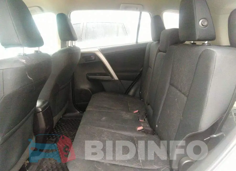 2T3BFREV8GW415072 Photo# 8