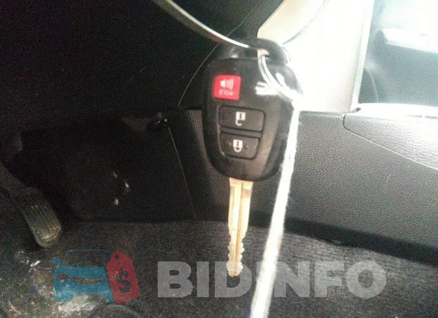 2T3BFREV8GW415072 Photo# 11