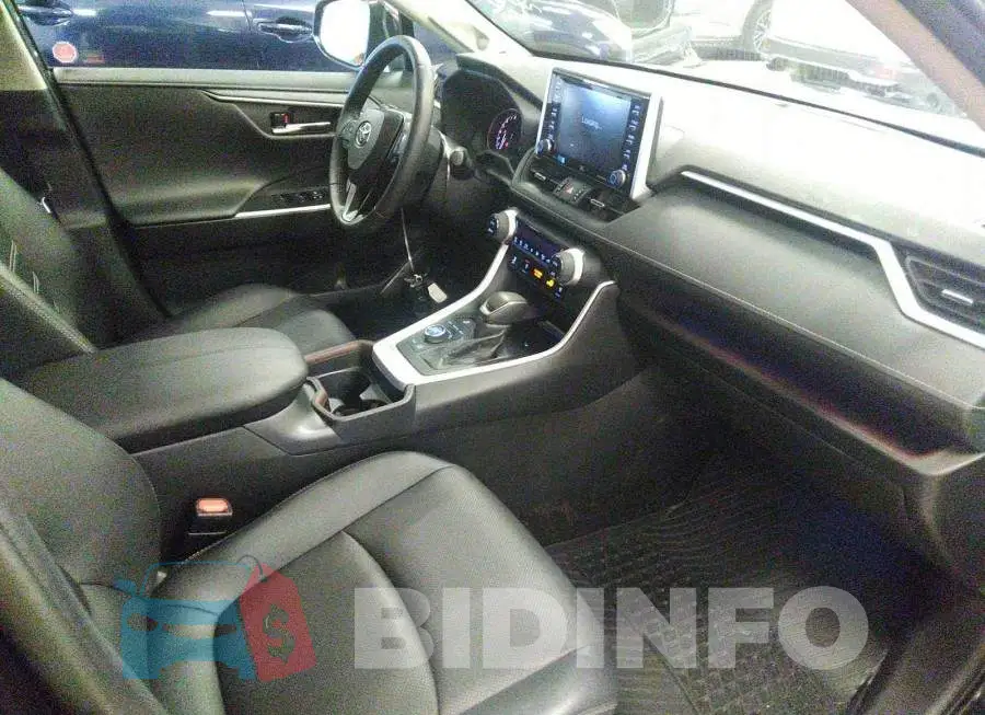 2T3D1RFV5LC123929 Photo# 5