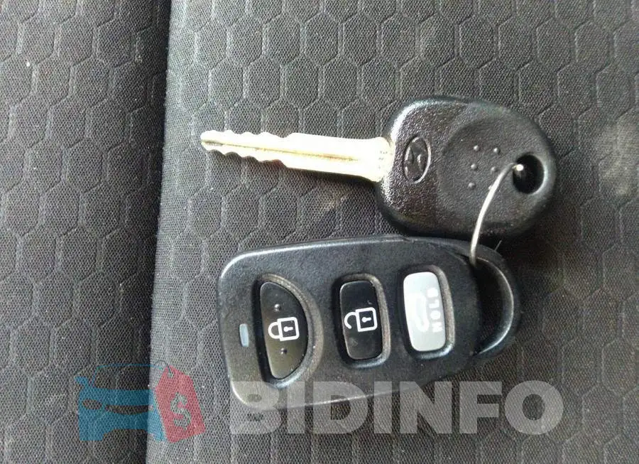 KMHD84LF1KU868114 Photo# 11