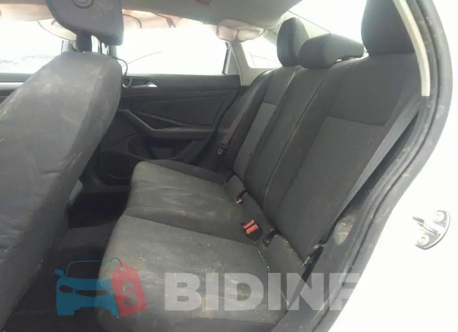 3VWC57BU7KM146187 Photo# 8