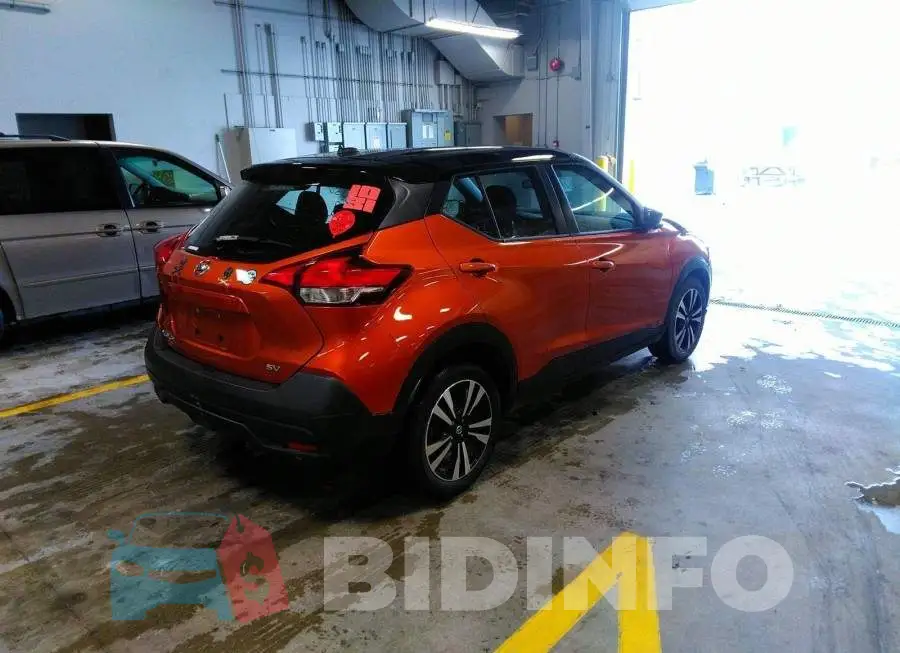 3N1CP5CU3JL512850 Photo# 4