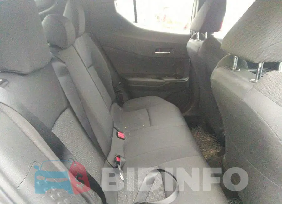 NMTKHMBX6JR030037 Photo# 8