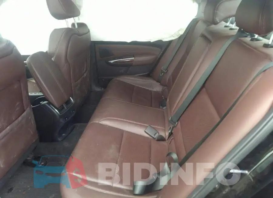 19UUB3F76FA802025 Photo# 8