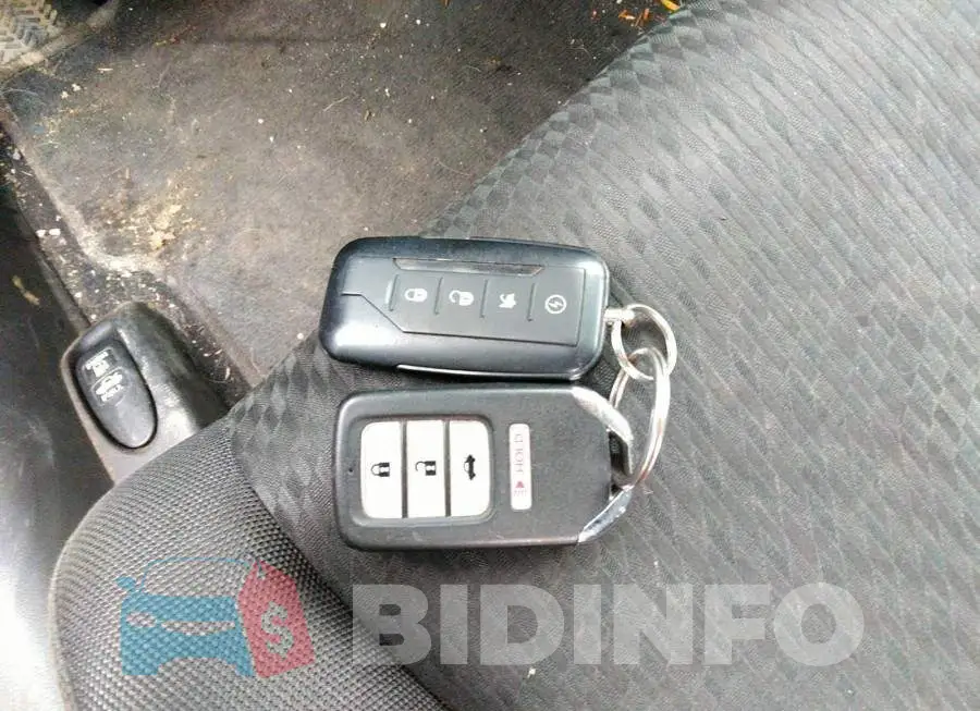2HGFG3B54FH002047 Photo# 11