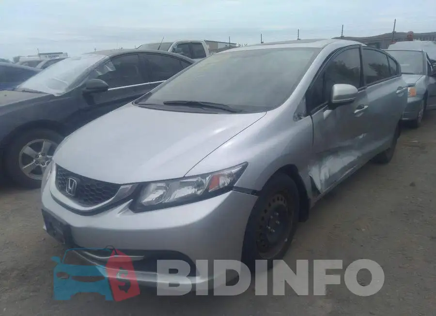 2HGFB2F54FH030871 Photo# 2