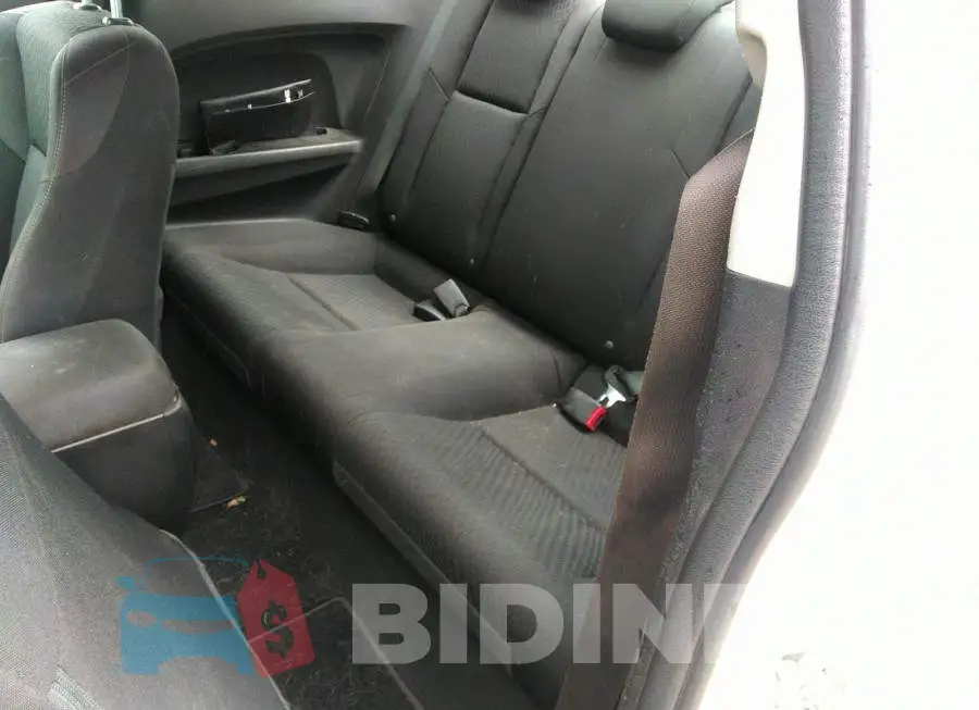 2HGFG3B54FH002047 Photo# 8