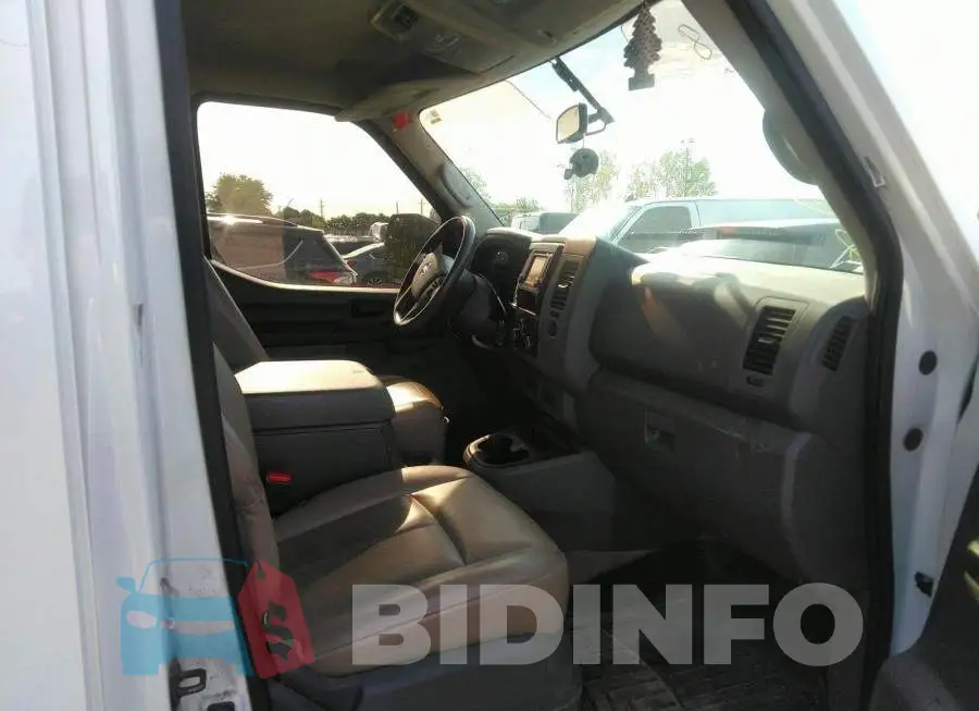 5BZAF0AA6JN852531 Photo# 5