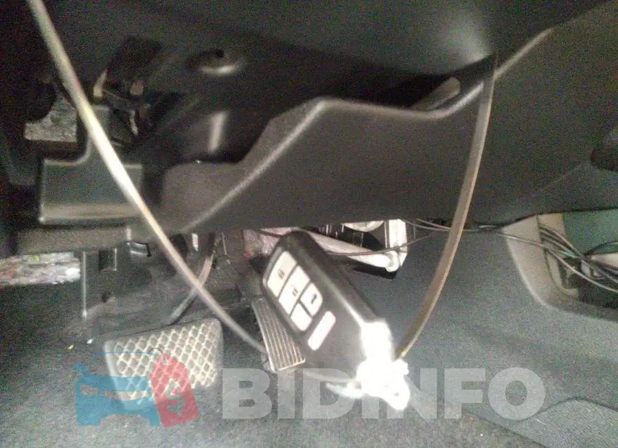 2HGFC2F73GH028173 Photo# 11