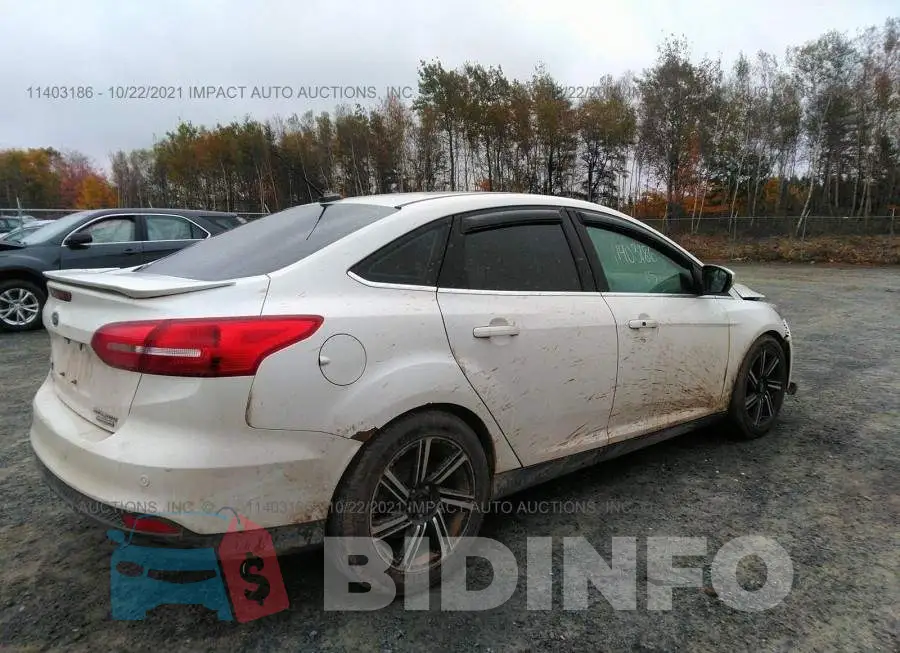 1FADP3J28FL278074 Photo# 4