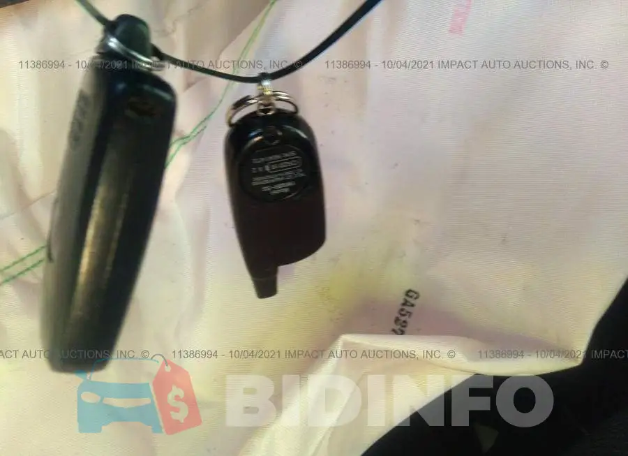 JTMRJREV0GD011757 Photo# 11