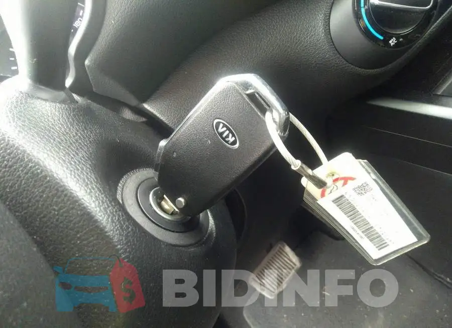 KNDJ33AU6L7121397 Photo# 11