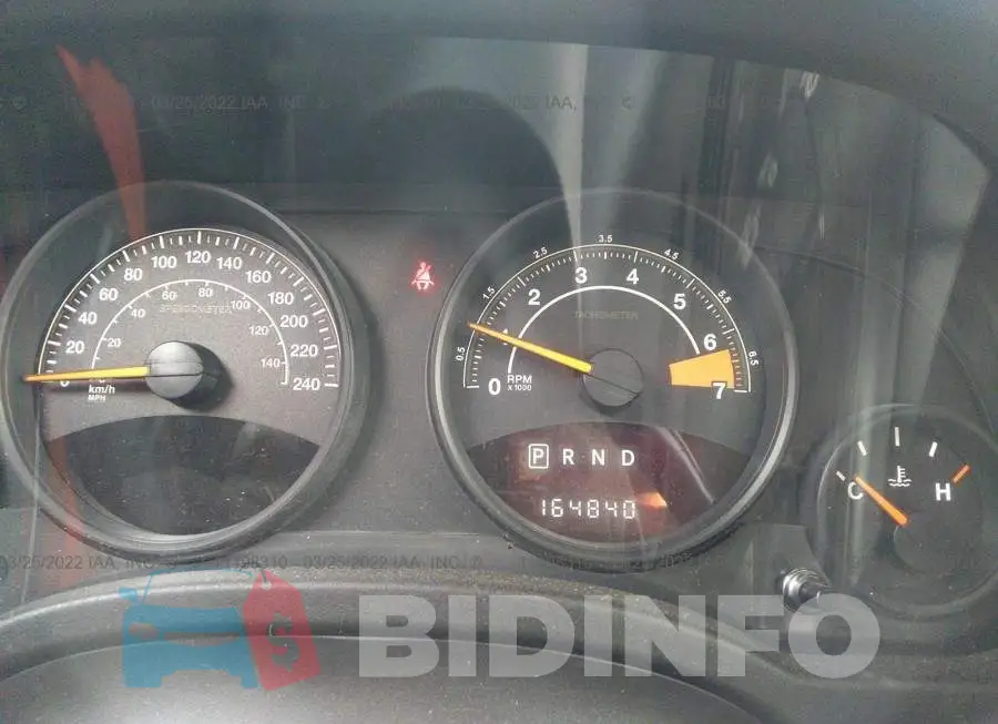 1C4NJRAB3HD125702 Photo# 7