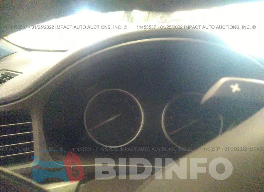 19UDE2F89KA801116 Photo# 7