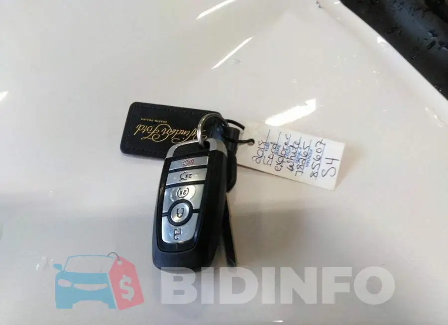 1FM5K8GT5JGC78265 Photo# 11