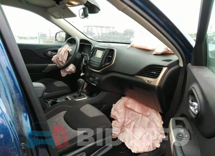 1C4PJMAX2JD533377 Photo# 5