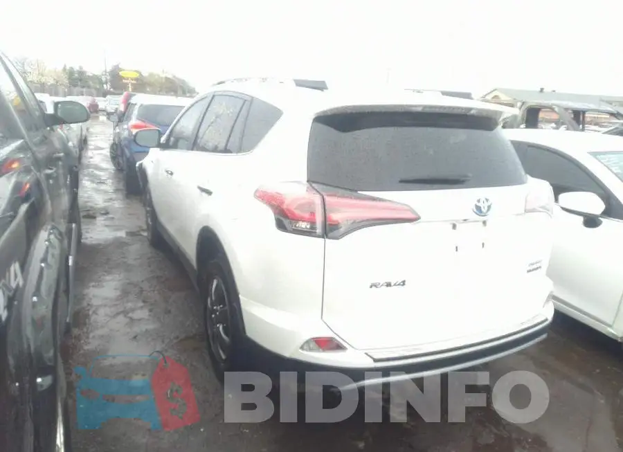 JTMDJREV8HD101816 Photo# 3
