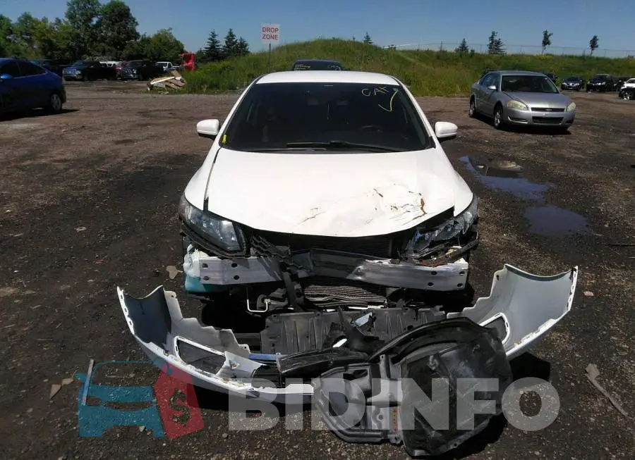 2HGFB2F48FH008038 Photo# 6