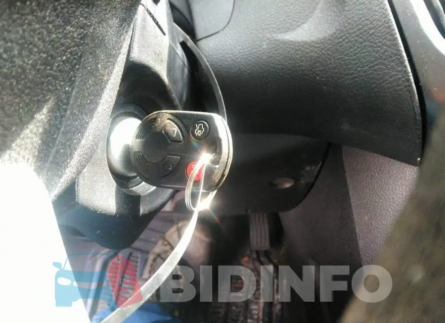 1FADP3E28EL358015 Photo# 11