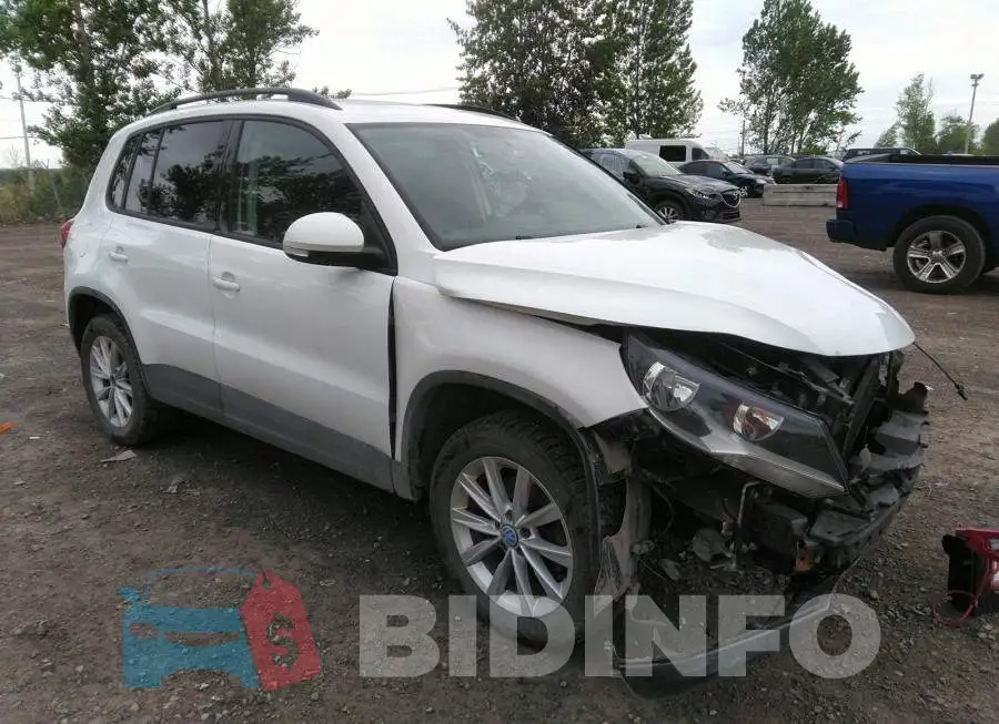 WVGJV3AX5EW593602 Photo# 1