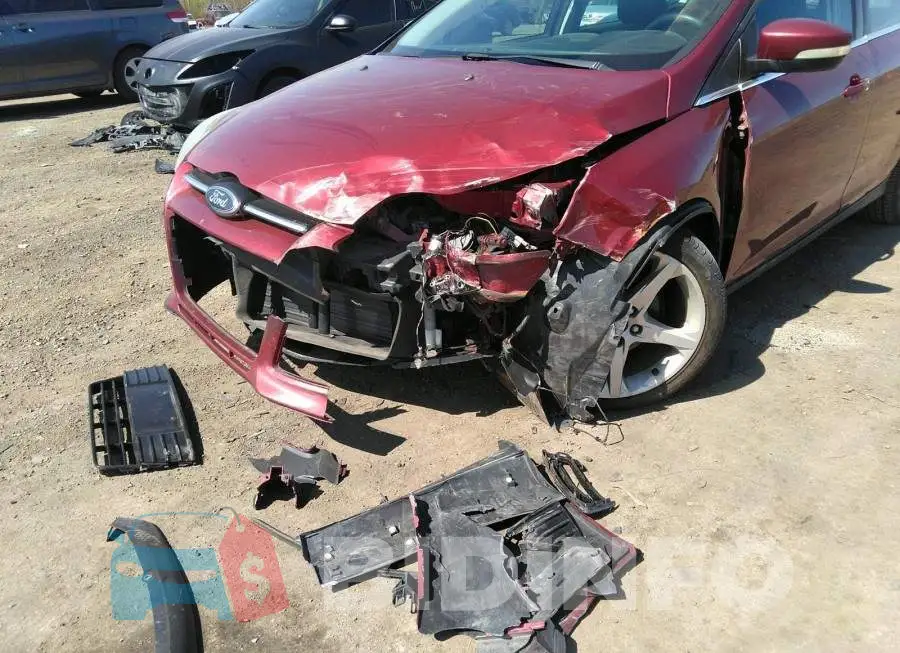 1FADP3N27DL322587 Photo# 6