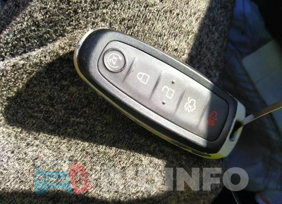 1FADP3N27DL322587 Photo# 11