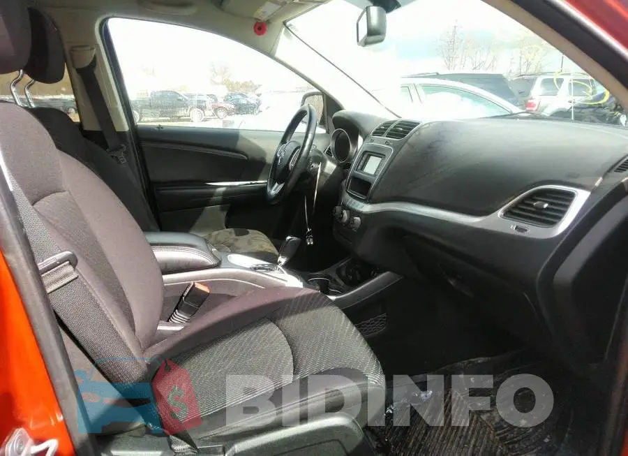 3C4PDCCG2DT721068 Photo# 5