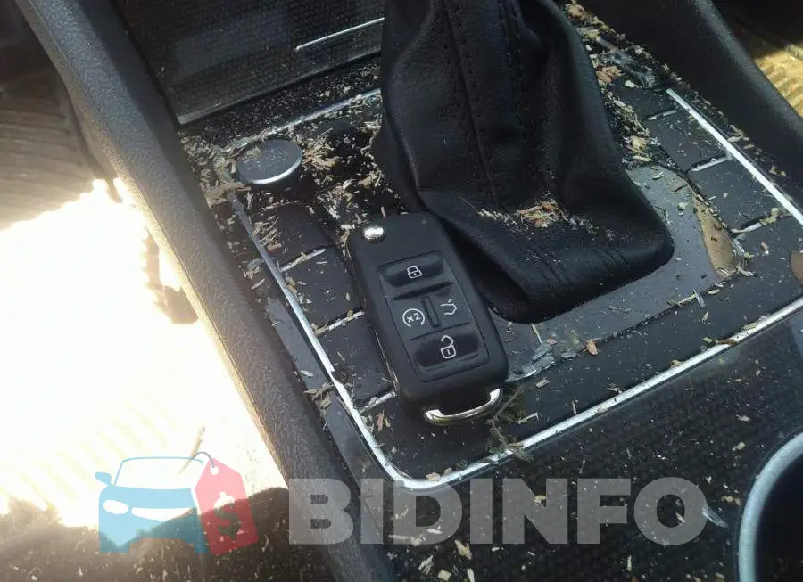 1VWCH7A36DC020892 Photo# 11