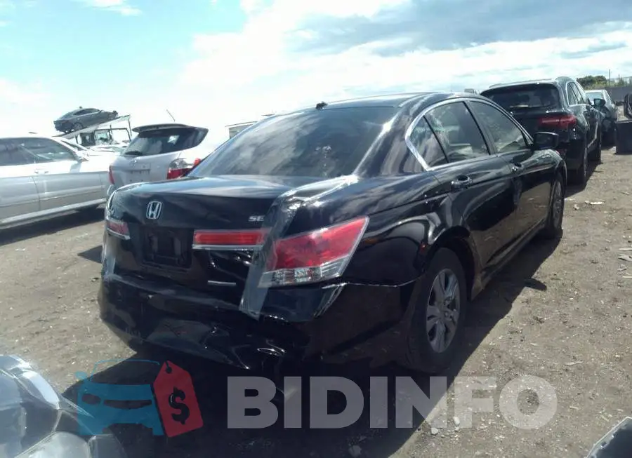 1HGCP2F62CA803828 Photo# 4