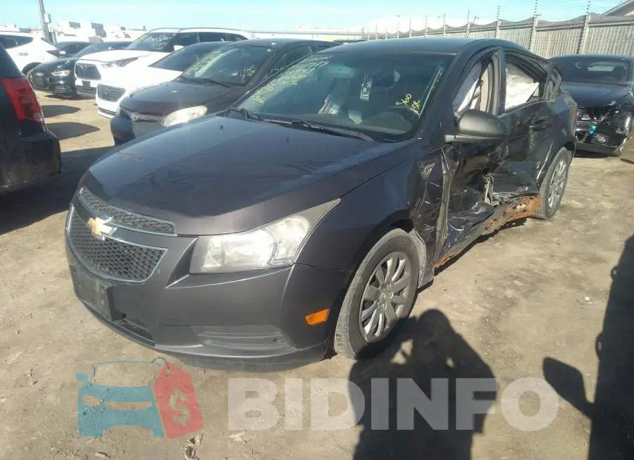 1G1PC5SH4B7131943 Photo# 2