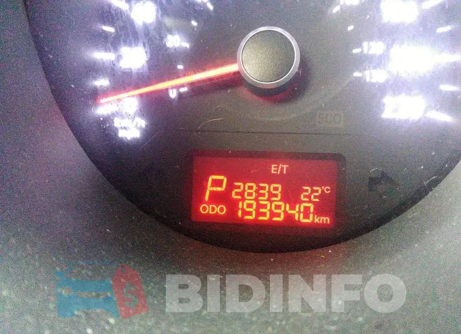 KNDJT2A64C7380501 Photo# 7