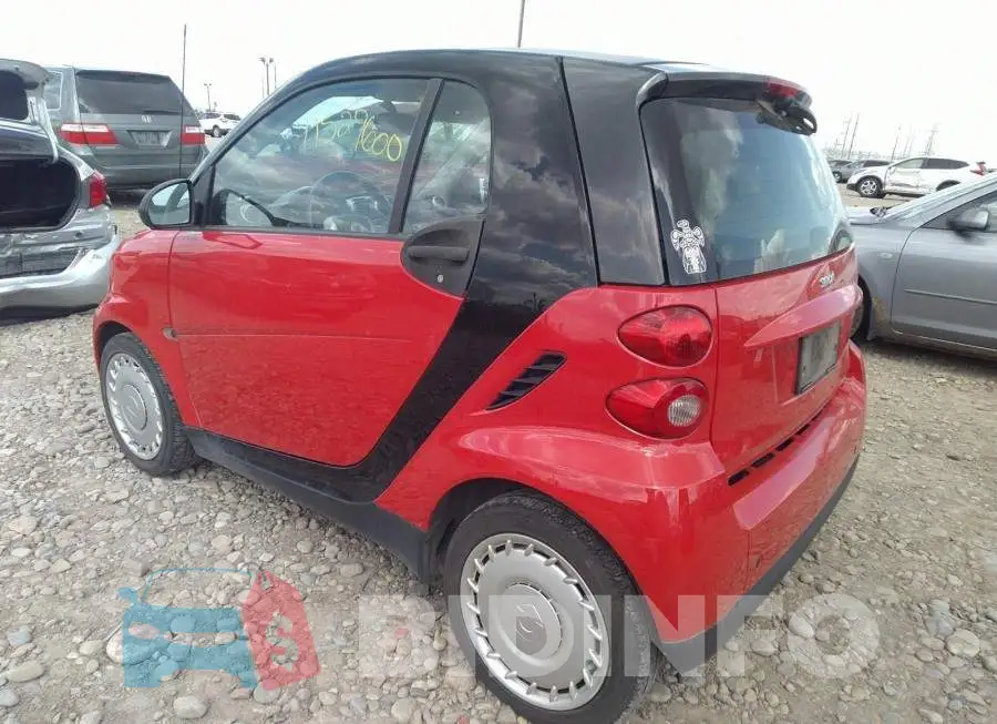 WMEEJ3BA6BK472738 Photo# 3