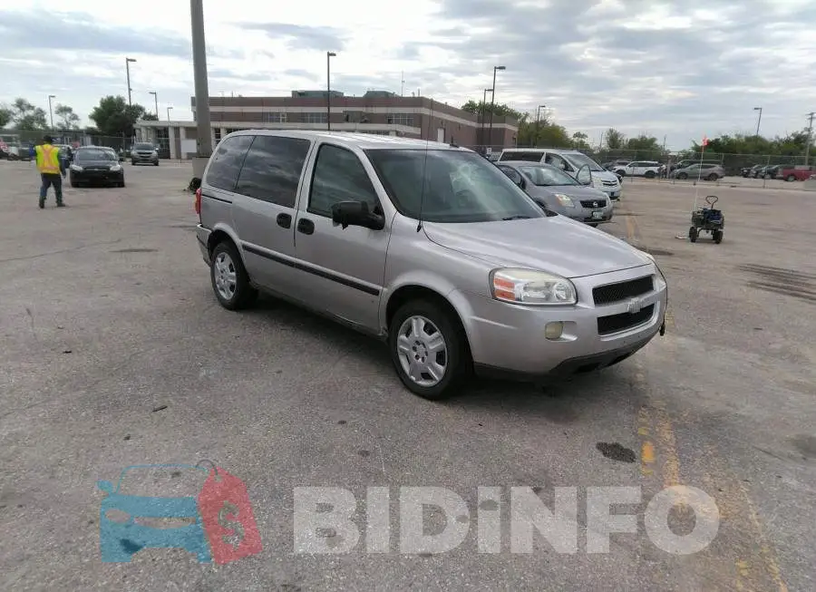 1GNDU23177D137341 Photo# 1