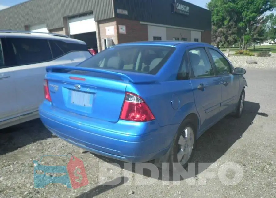 1FAFP34N77W265749 Photo# 4